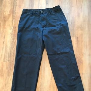 Dockers signature navy chinos, 36x32 D3 fit